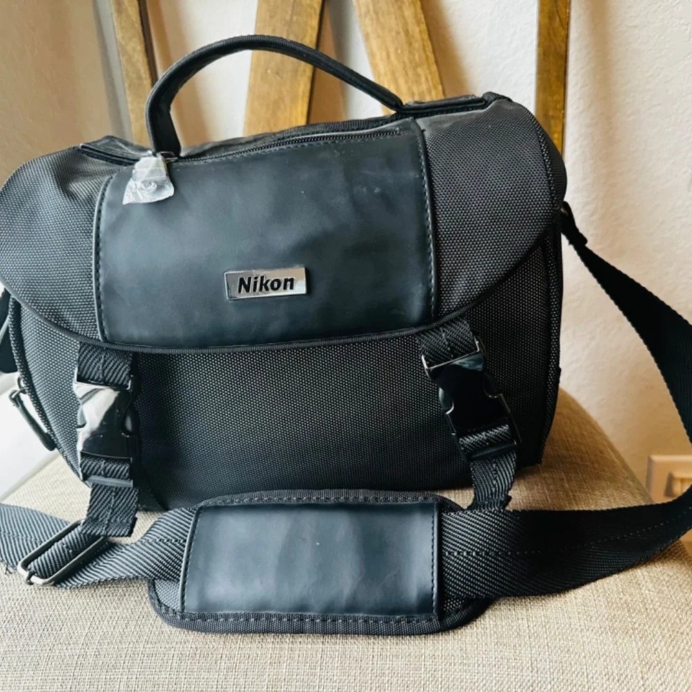 Nikon compact easy